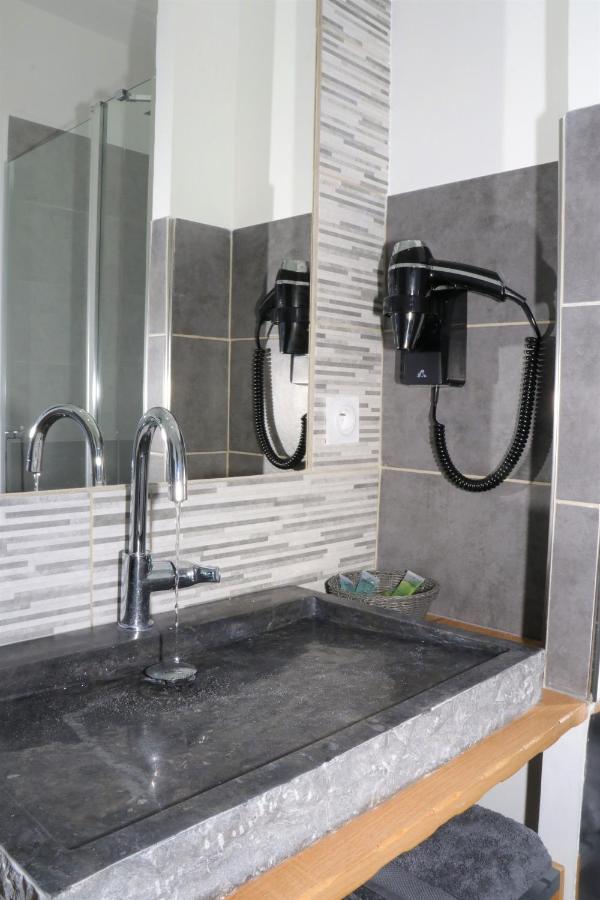 Castirla Chambre D'Hotes Mantei المظهر الخارجي الصورة